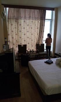 Chengdu Thanks Giving Hotel Shuangliu Екстер'єр фото